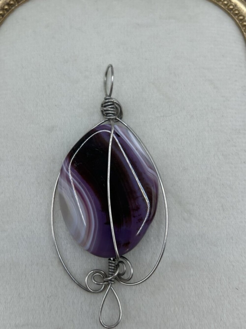 Purple Agate Pendant Handmade Wire Wrapped Teardrop Stone Jewelry Silver Tone - Picture 8 of 8